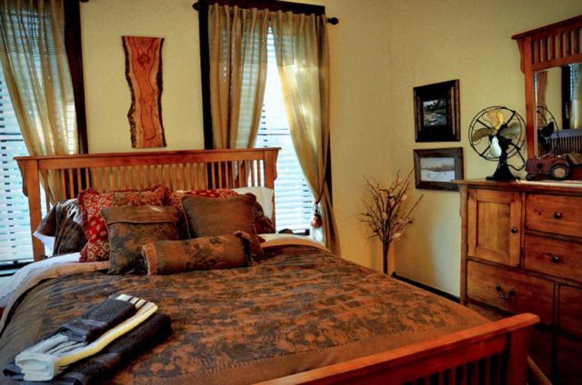 Texas Forest Country Retreat Huntington 外观 照片